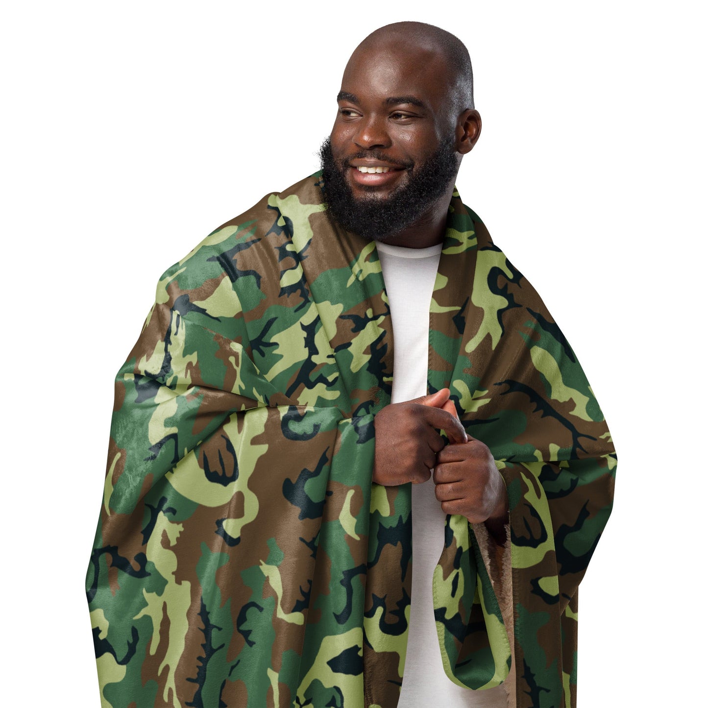 Chinese Type 99 Woodland CAMO Sherpa blanket - Blankets