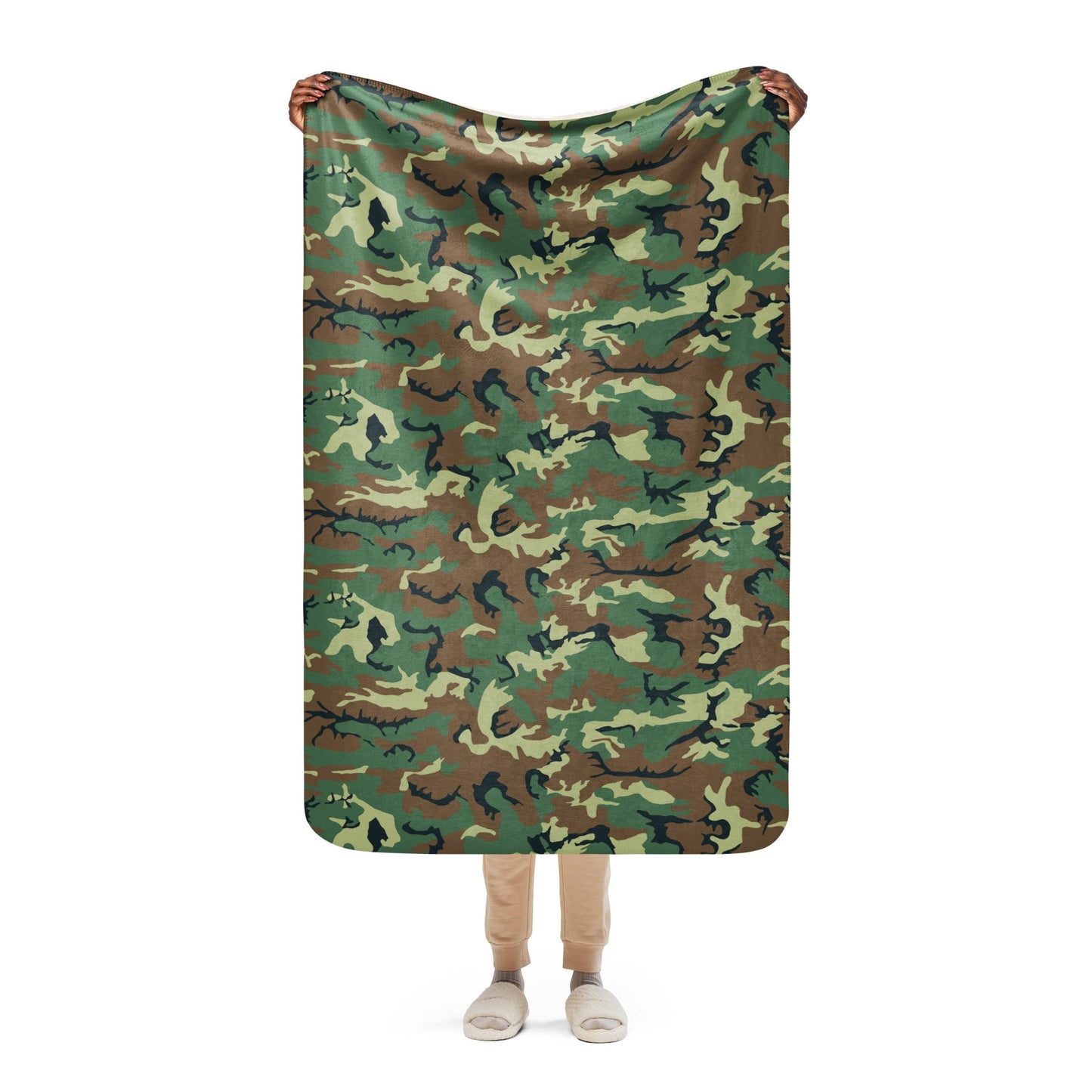 Chinese Type 99 Woodland CAMO Sherpa blanket - 37″×57″ - Blankets