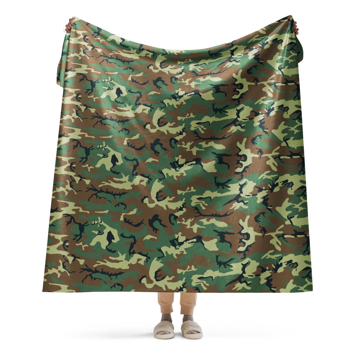 Chinese Type 99 Woodland CAMO Sherpa blanket - 60″×80″ - Blankets