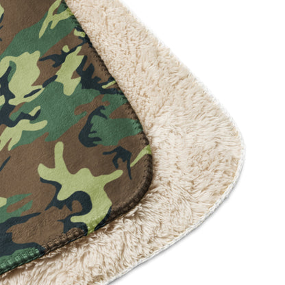 Chinese Type 99 Woodland CAMO Sherpa blanket - Blankets