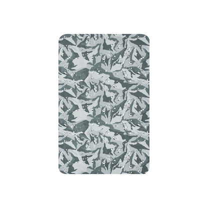 Chocolate Chip Arctic CAMO Sherpa blanket - Blankets