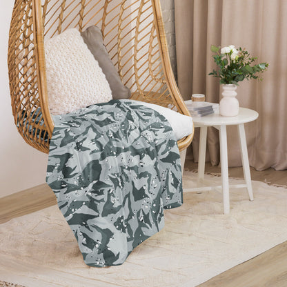 Chocolate Chip Arctic CAMO Sherpa blanket - Blankets