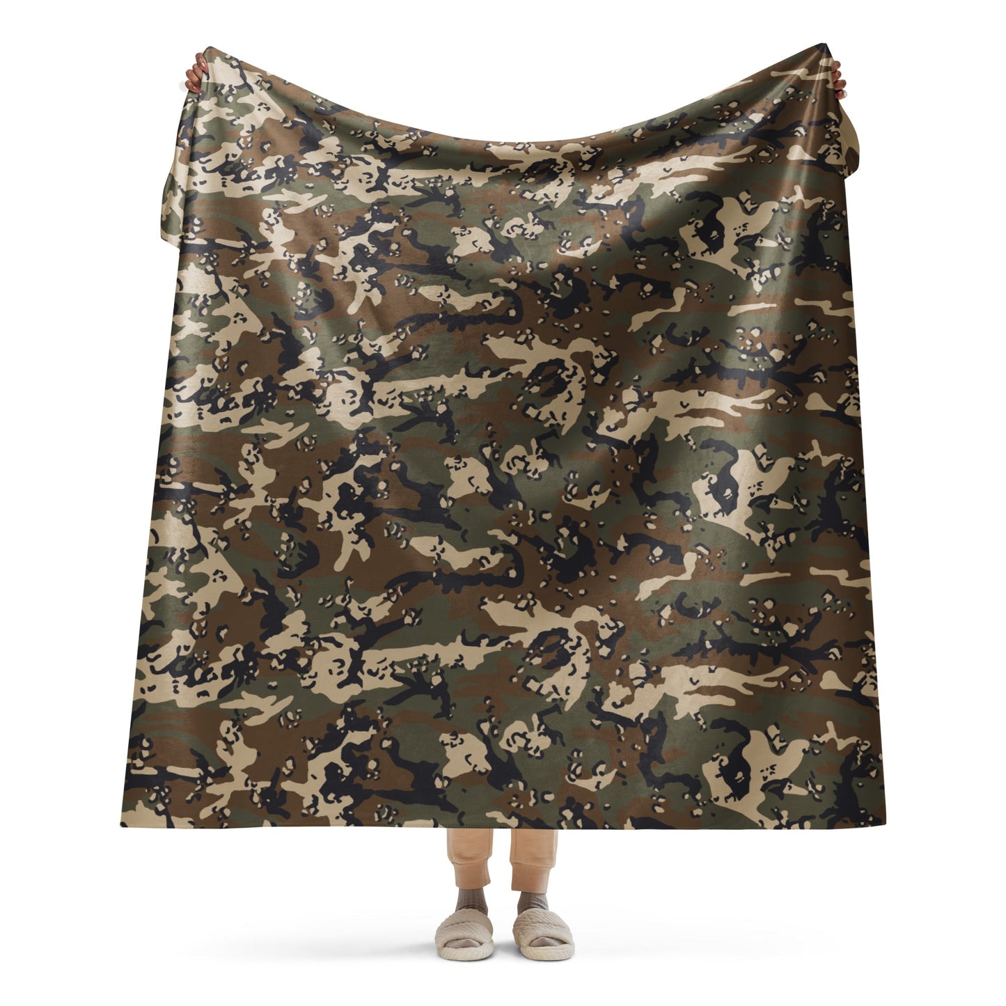 Chocolate Chip Woodland CAMO Sherpa Blanket - 60″×80″
