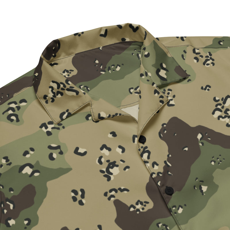 Chocolate Chip Woodland CAMO Unisex Short-Sleeve Button Shirt - Button-Up