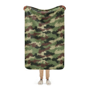 Digital Pixelado Jungle CAMO Sherpa Blanket - 37″×57″