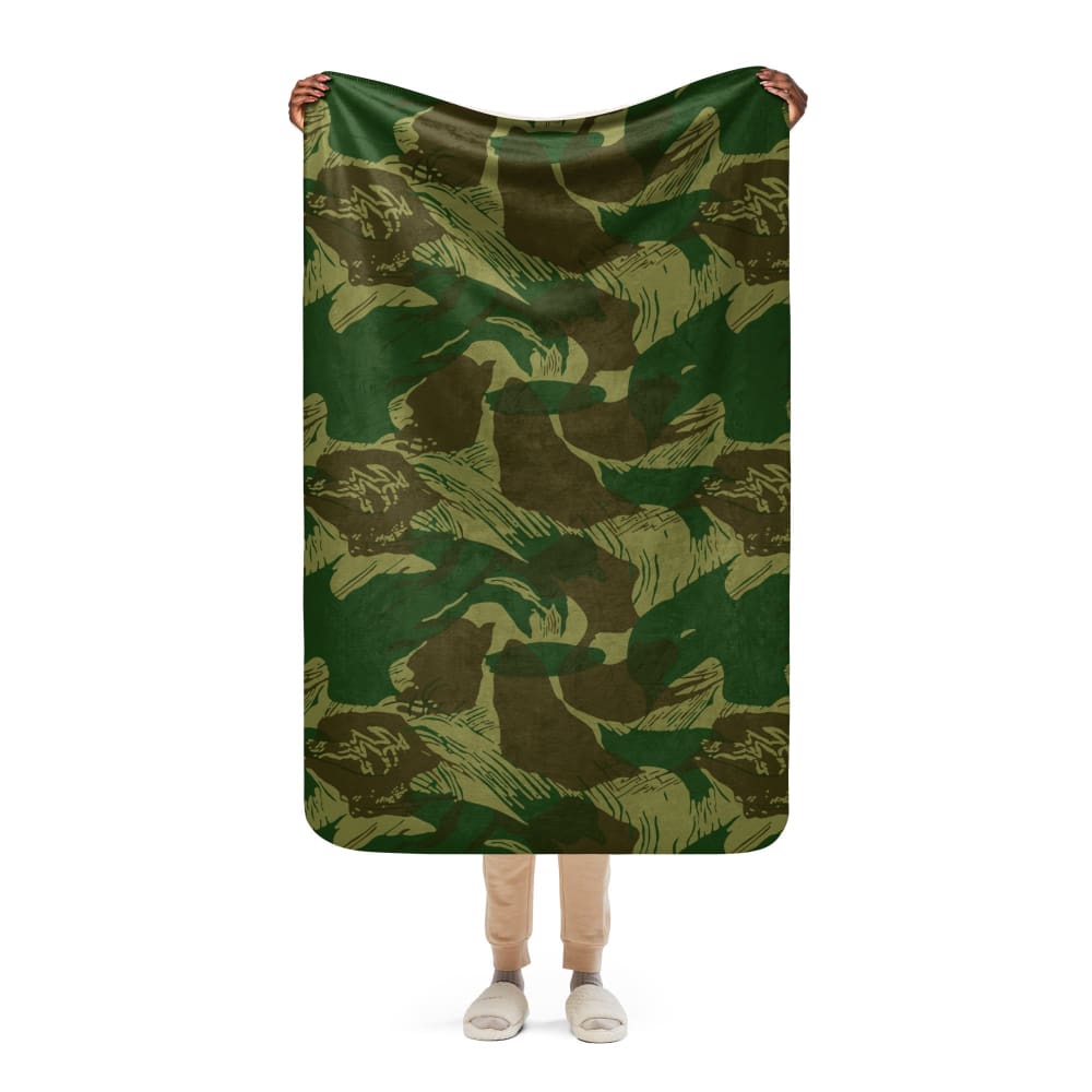 Congo Brushstroke CAMO Sherpa blanket - 37″×57″