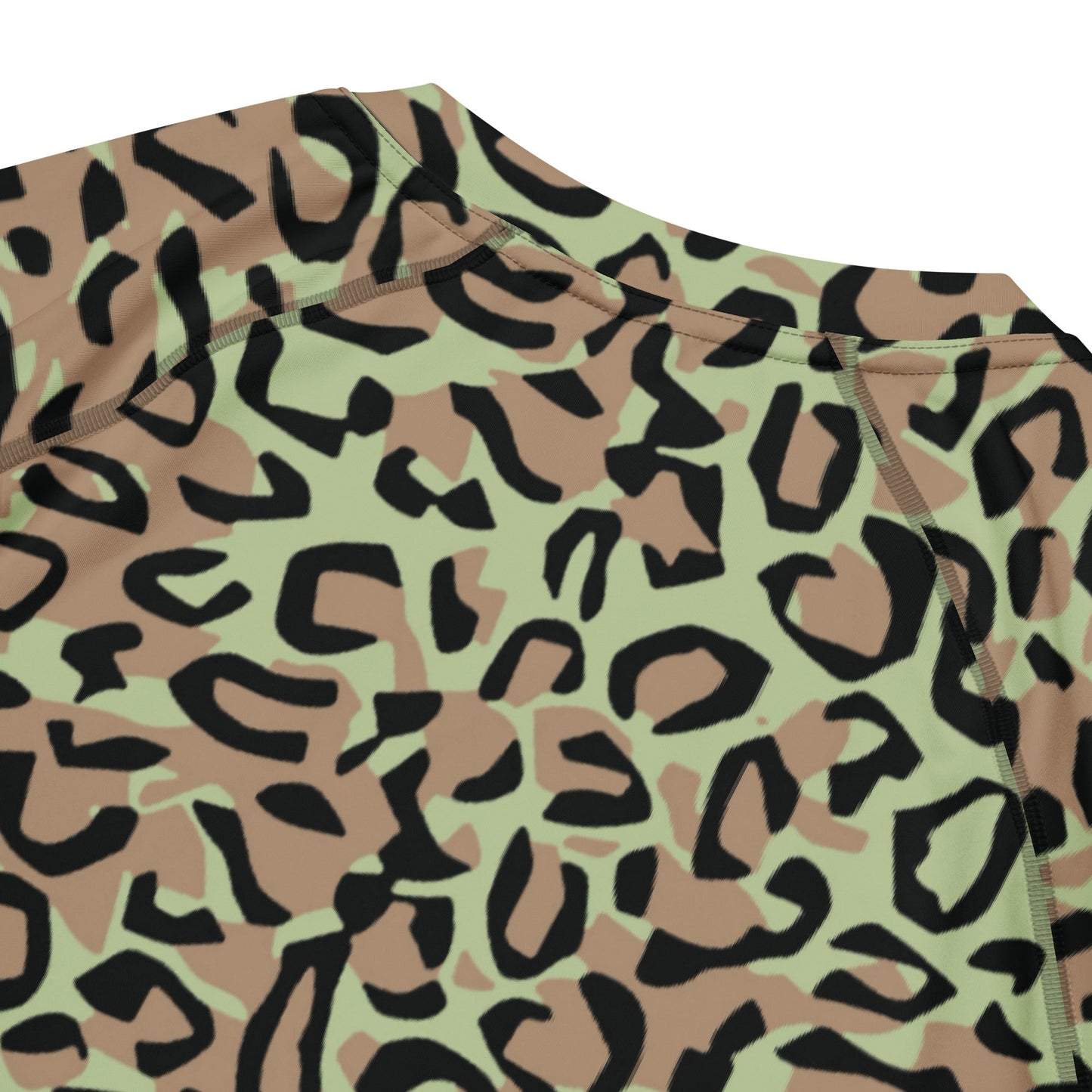 Congo (Zaire) Leopard Spot CAMO Mens Short-Sleeve Rash Guard