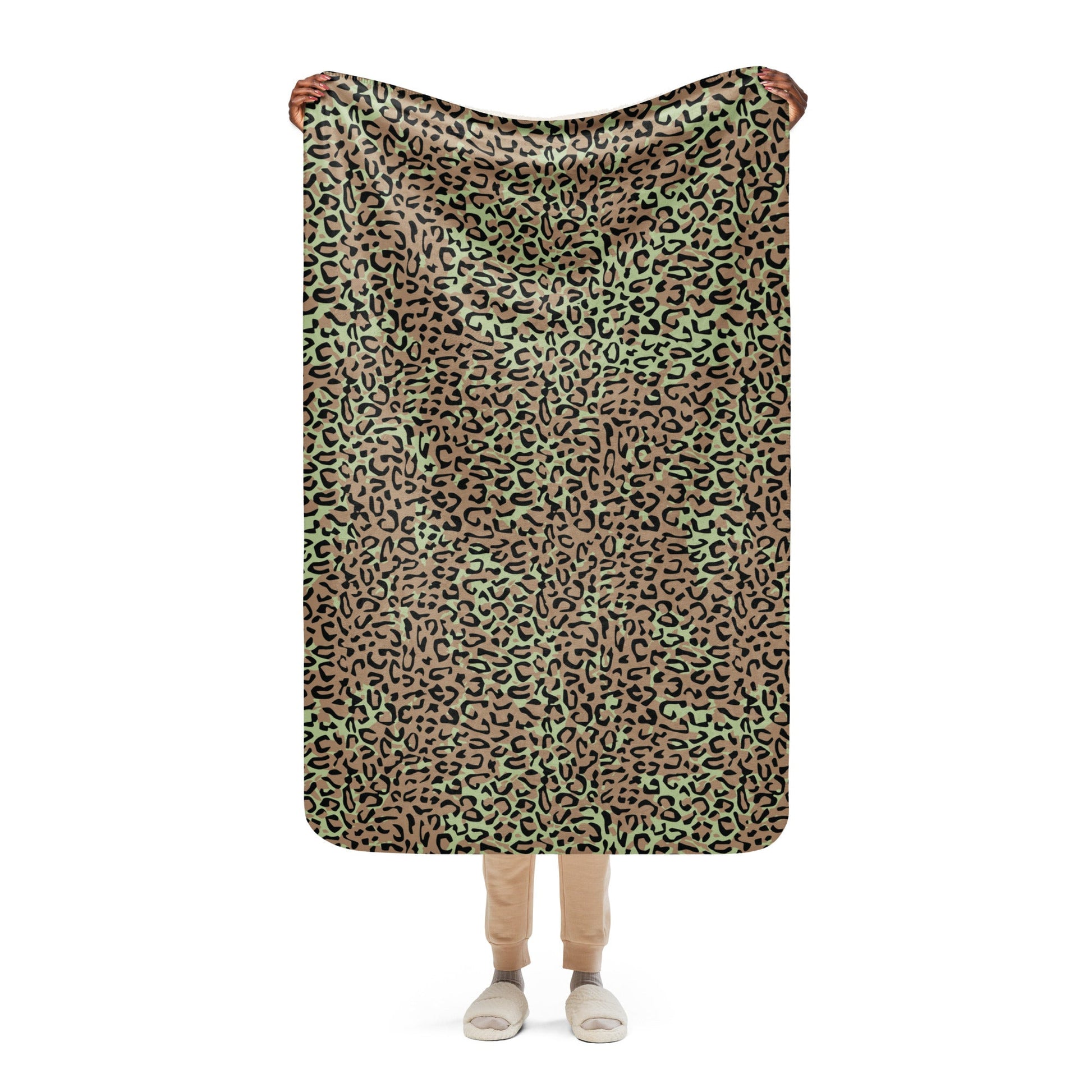 Congo (Zaire) Leopard Spot CAMO Sherpa Blanket - 37″×57″
