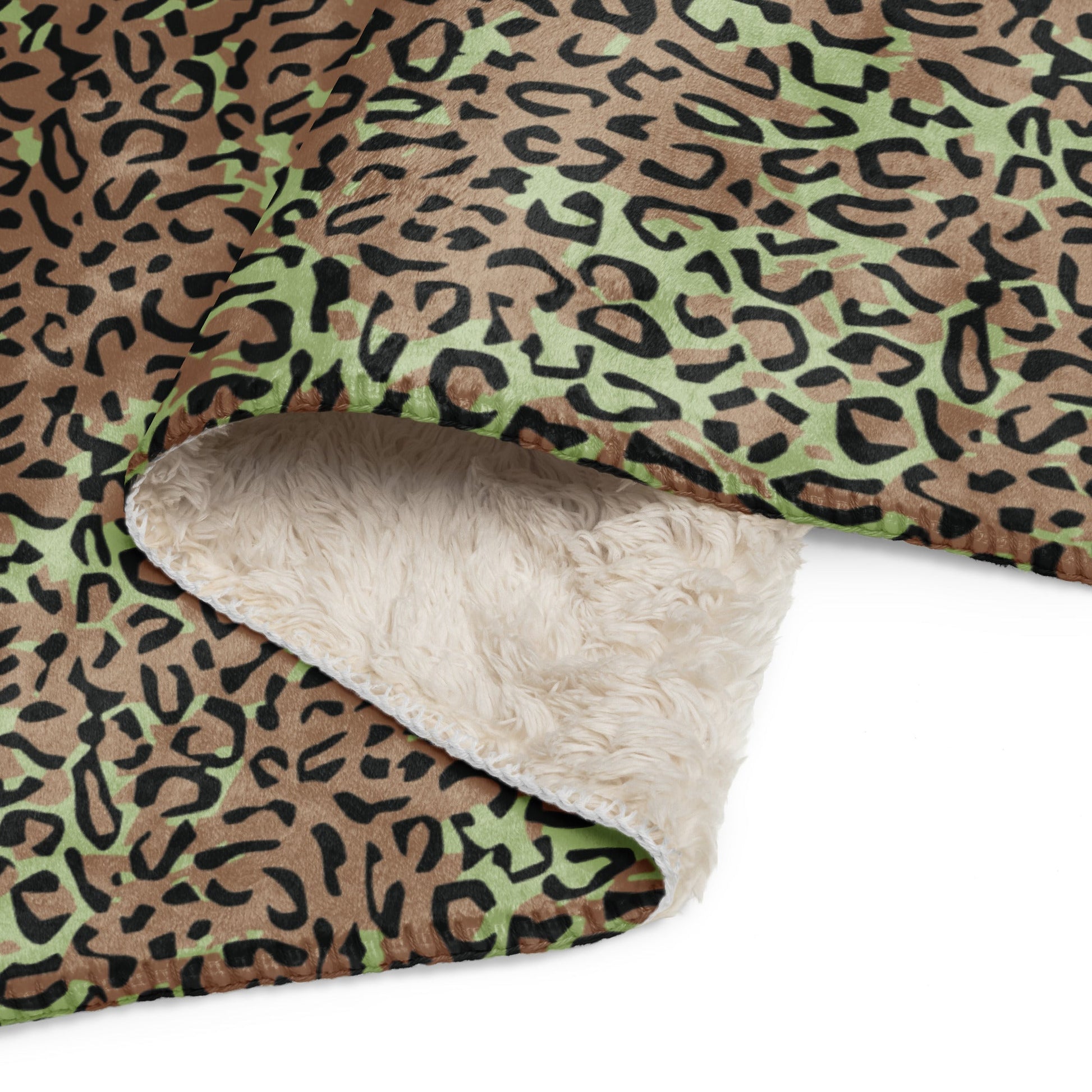 Congo (Zaire) Leopard Spot CAMO Sherpa Blanket