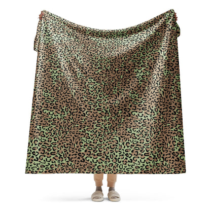 Congo (Zaire) Leopard Spot CAMO Sherpa Blanket - 60″×80″