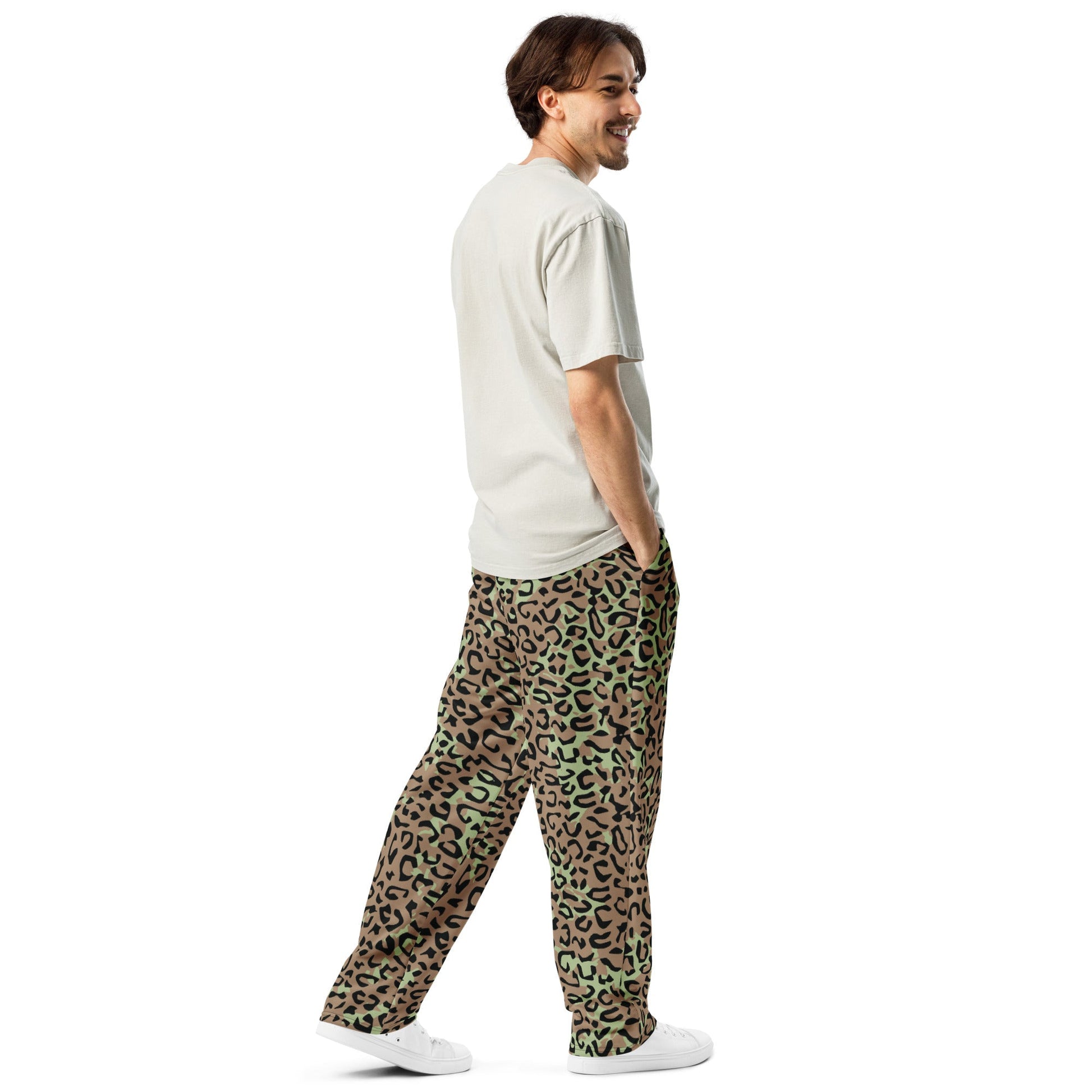 Congo (Zaire) Leopard Spot CAMO Wide-leg joggers - Joggers