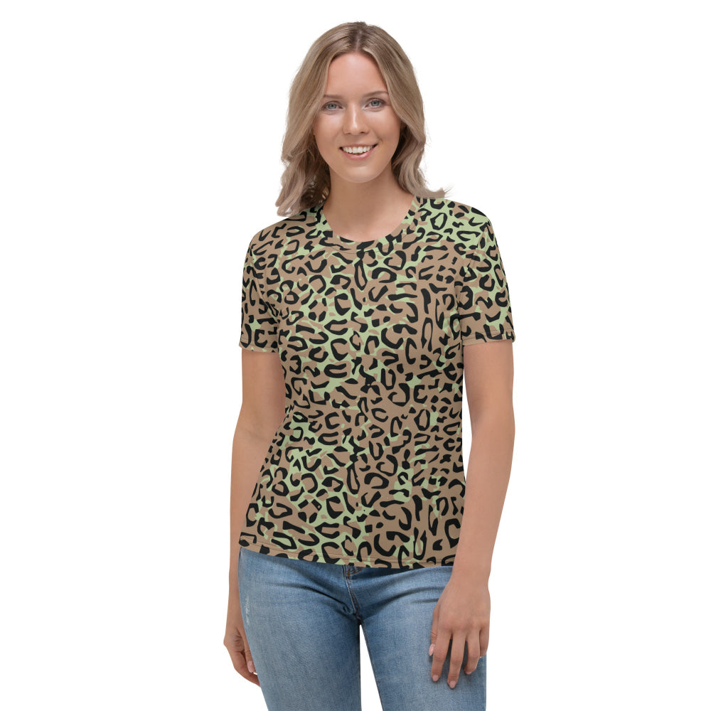 Congo (Zaire) Leopard Spot CAMO Women’s T-shirt - XS - Womens T-Shirt