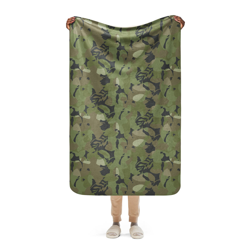 Elm Leaf Cuban Special Troops CAMO Sherpa Blanket - 37″×57″
