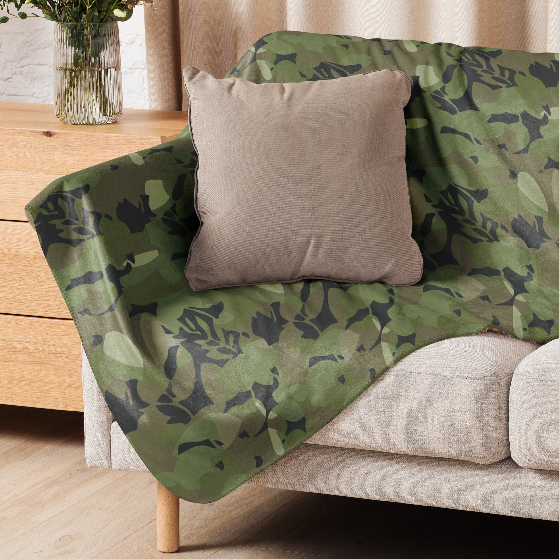 Cuban Elm Leaf Special Troops CAMO Sherpa Blanket