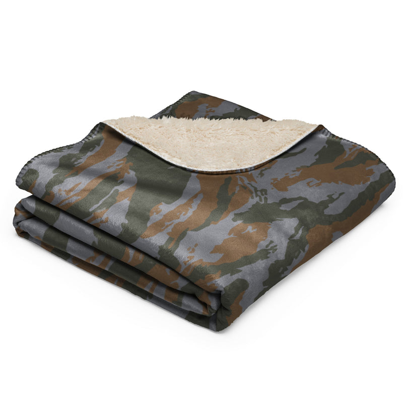 Lizard Cuban Jungle CAMO Sherpa Blanket