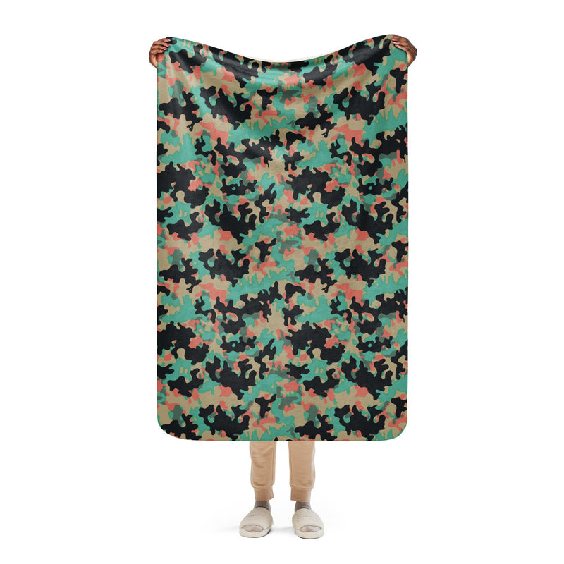 Oak Leaf Duby CAMO Sherpa Blanket - 37″×57″