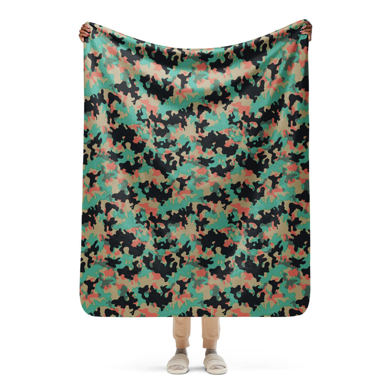 Oak Leaf Duby CAMO Sherpa Blanket - 50″×60″