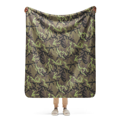 Czech Leaf VZ95 CAMO Sherpa blanket - 50″×60″ - Blankets