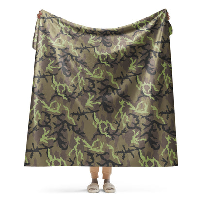 Czech Leaf VZ95 CAMO Sherpa blanket - 60″×80″ - Blankets