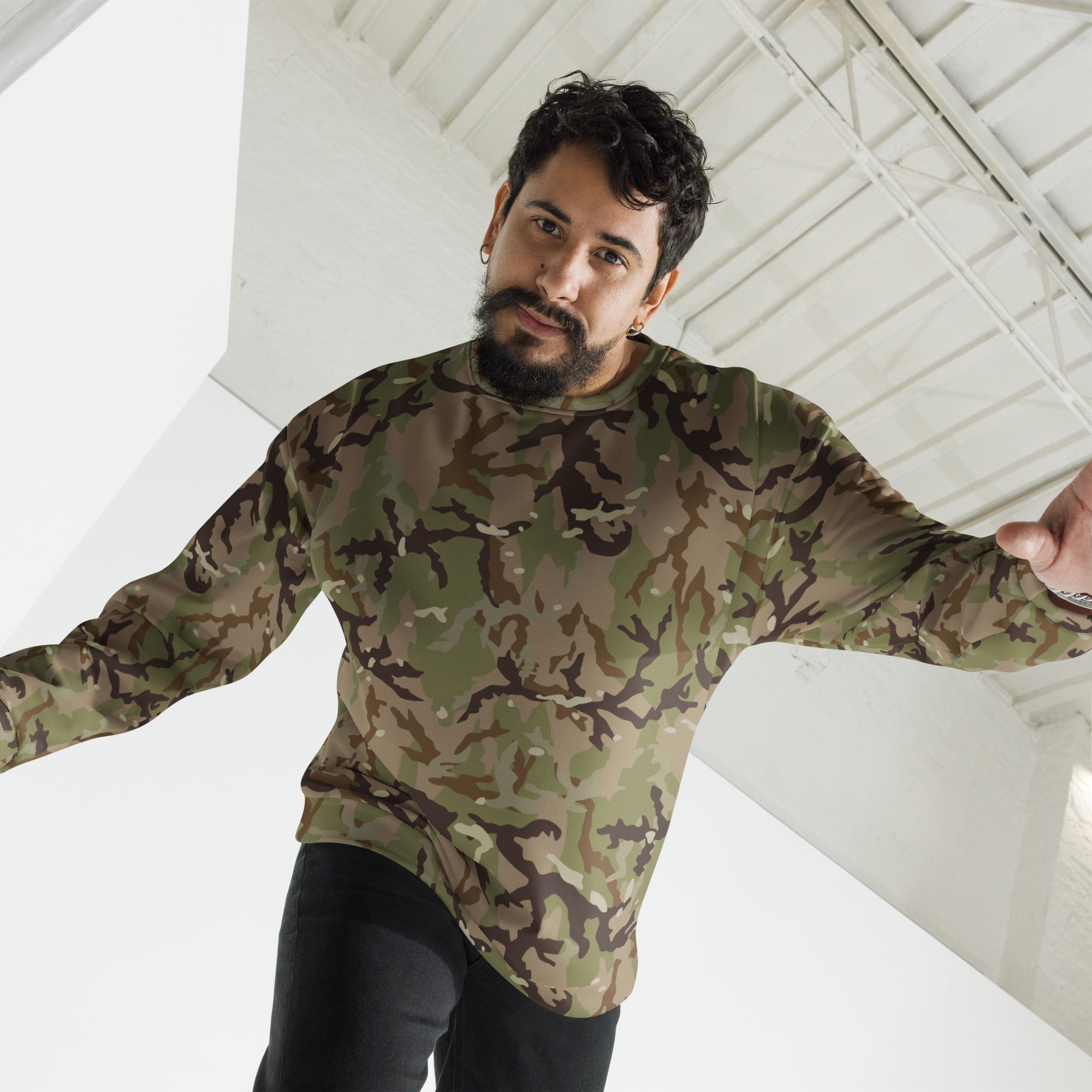 CAMO HQ - Czech Multi-terrain MAD21 CAMO Unisex Sweatshirt