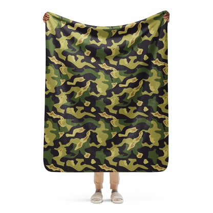 Czech Salamander VZ60 CAMO Sherpa blanket - 50″×60″ - Blankets