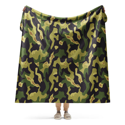 Czech Salamander VZ60 CAMO Sherpa blanket - 60″×80″ - Blankets