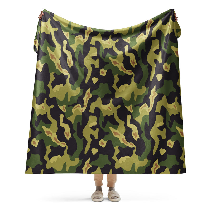 Salamander VZ60 CAMO Sherpa Blanket - 60″×80″