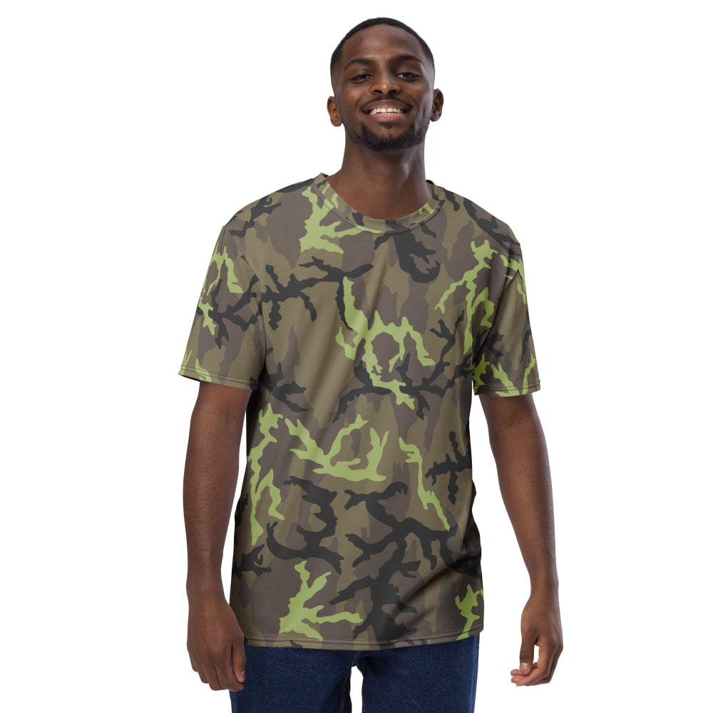 Czech VZ95 Leaf CAMO Men’s t-shirt - Mens T-Shirt