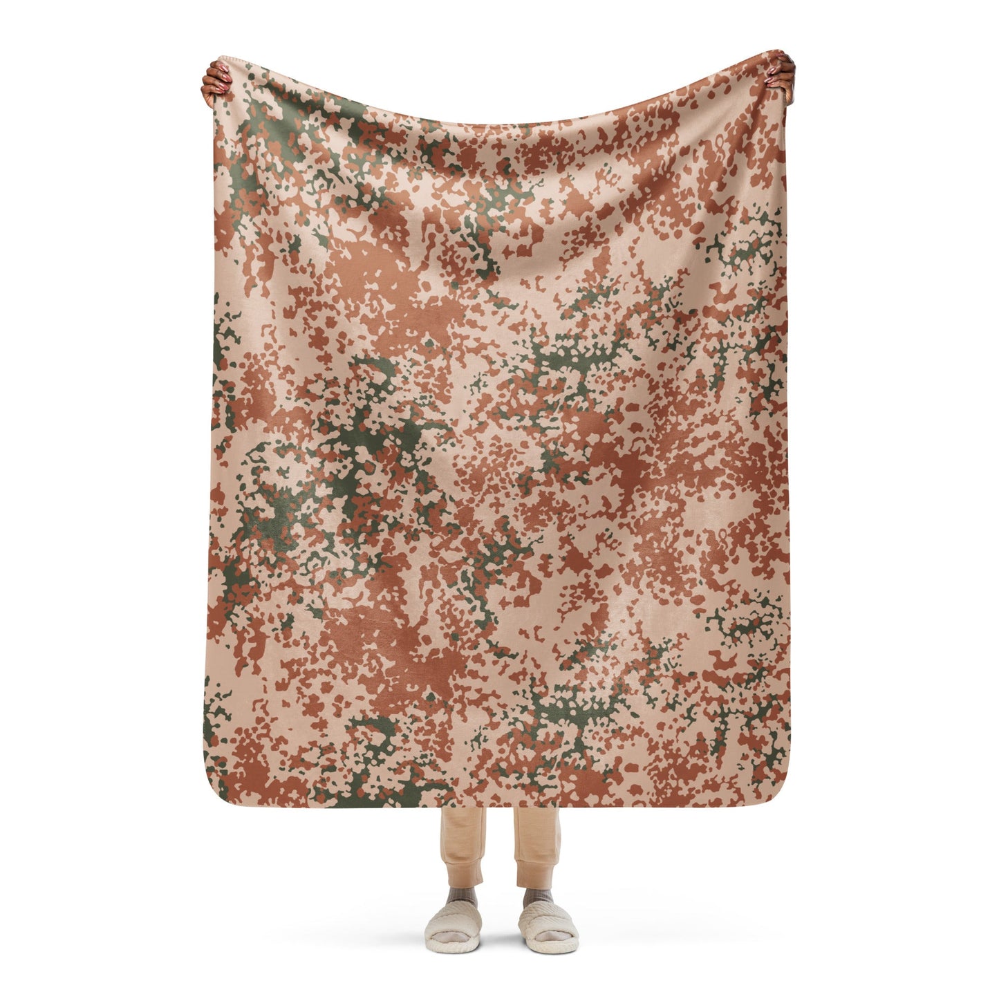 Danish Flecktarn Desert CAMO Sherpa blanket - 50″×60″ - Blankets