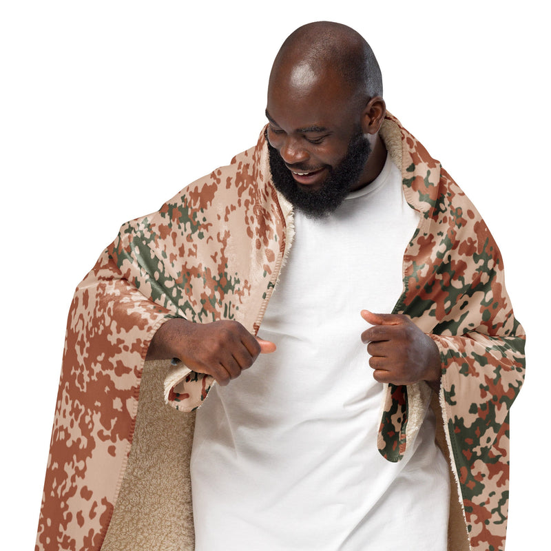Flecktarn Desert Scandinavian CAMO Sherpa Blanket