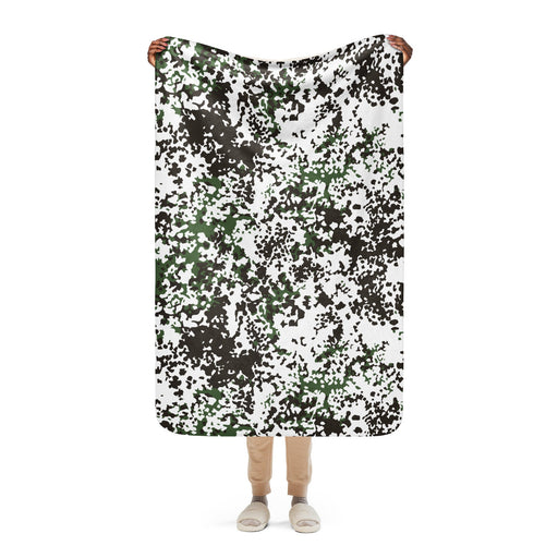 Flecktarn Snow Scandinavian CAMO Sherpa Blanket - 37″×57″