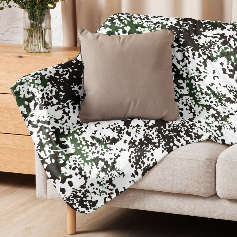 Flecktarn Snow Scandinavian CAMO Sherpa Blanket
