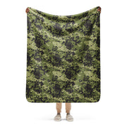 Flecktarn Woodland Scandinavian CAMO Sherpa Blanket - 50″×60″