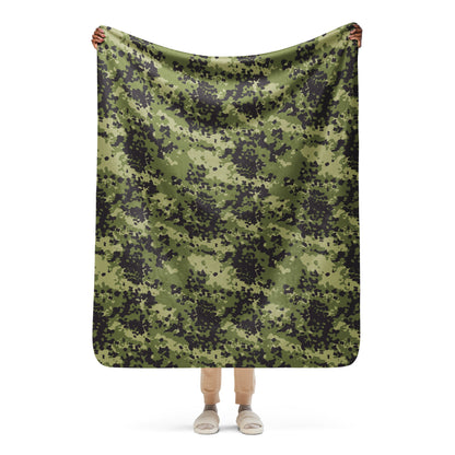 Danish Flecktarn Woodland CAMO Sherpa blanket - 50″×60″ - Blankets
