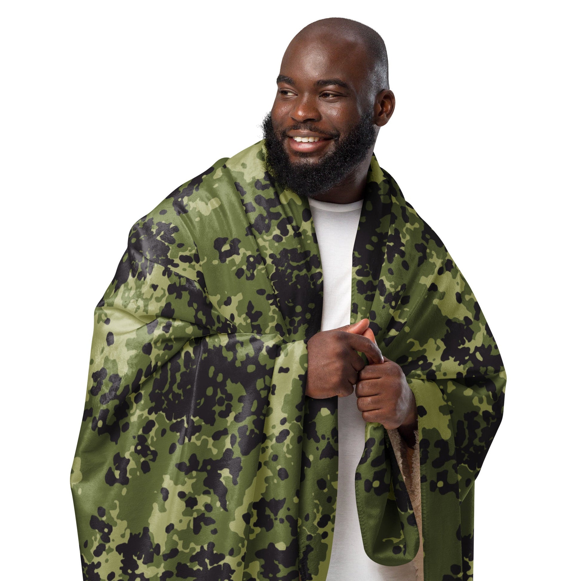 Danish Flecktarn Woodland CAMO Sherpa blanket - Blankets