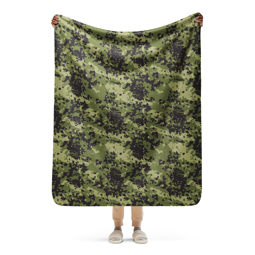 Danish M84 CAMO Sherpa blanket - 50″×60″ - Blanket