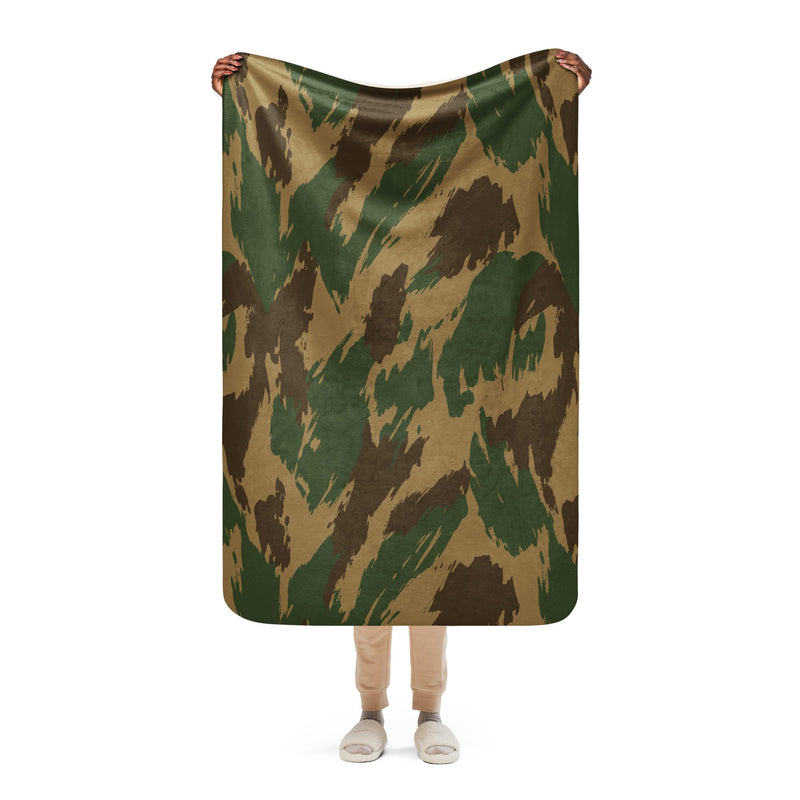 Denison 1959 Airborne Brushstroke Heritage CAMO Sherpa Blanket - 37″×57″