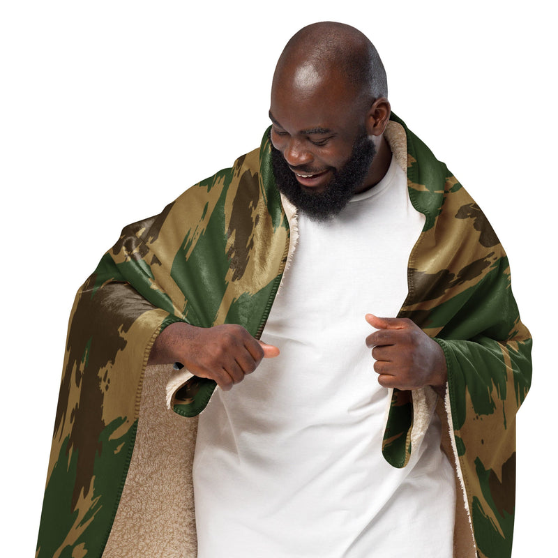 Denison 1959 Airborne Brushstroke Heritage CAMO Sherpa Blanket