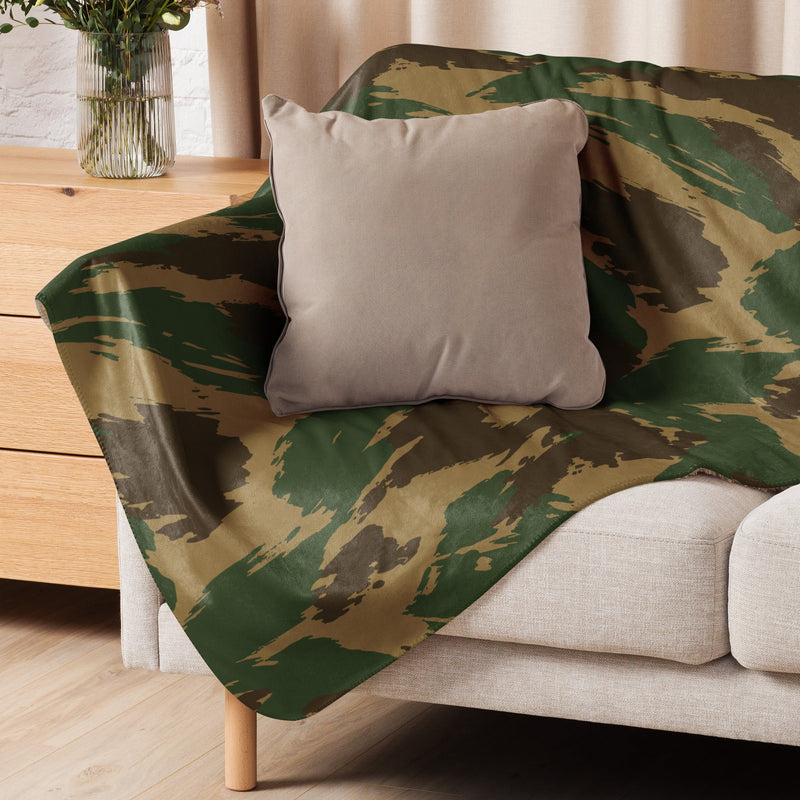 Denison 1959 Airborne Brushstroke Heritage CAMO Sherpa Blanket