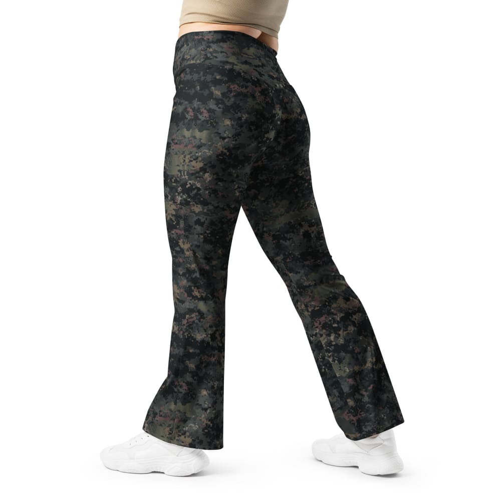 Digital Black Night Rust CAMO Flare leggings - 2XS - Womens Leggings