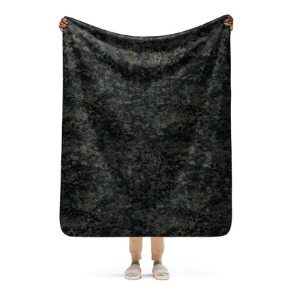 Digital Black Night Rust CAMO Sherpa blanket - 50″×60″ - Sherpa Blanket