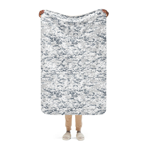 Digital Snow CAMO Sherpa Blanket - 37″×57″