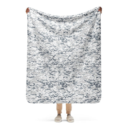 Digital Snow CAMO Sherpa blanket - 50″×60″ - Blankets