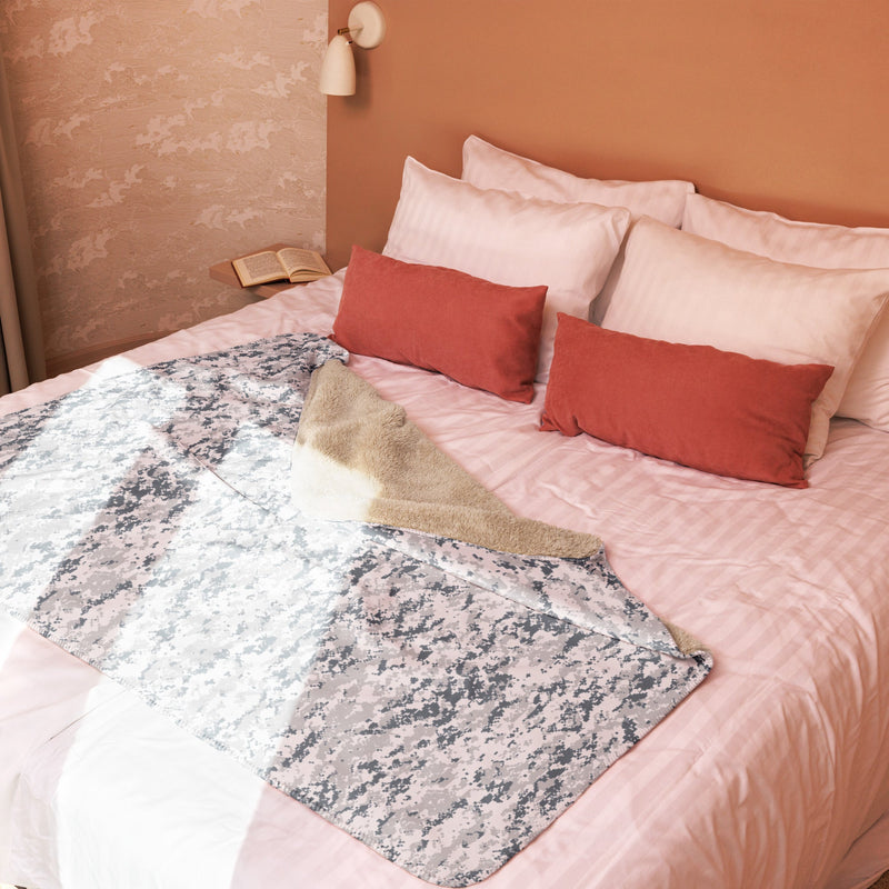 Digital Snow CAMO Sherpa Blanket
