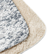 Digital Snow CAMO Sherpa Blanket