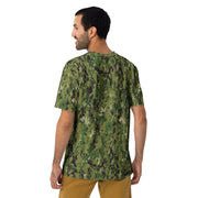 Digital Vertical Tropical Canopy CAMO Mens T-Shirt - Shirt - Tee