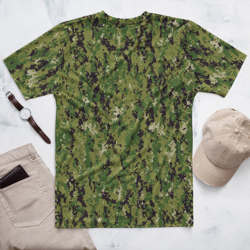 Digital Vertical Tropical Canopy CAMO Mens T-Shirt - Shirt - Tee