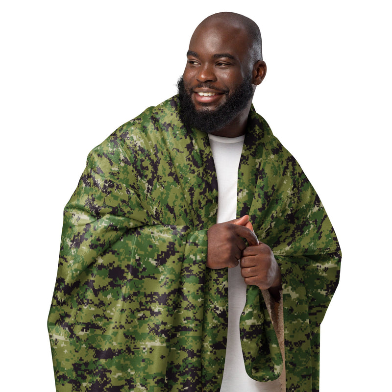 Digital Vertical Tropical Canopy CAMO Sherpa Blanket