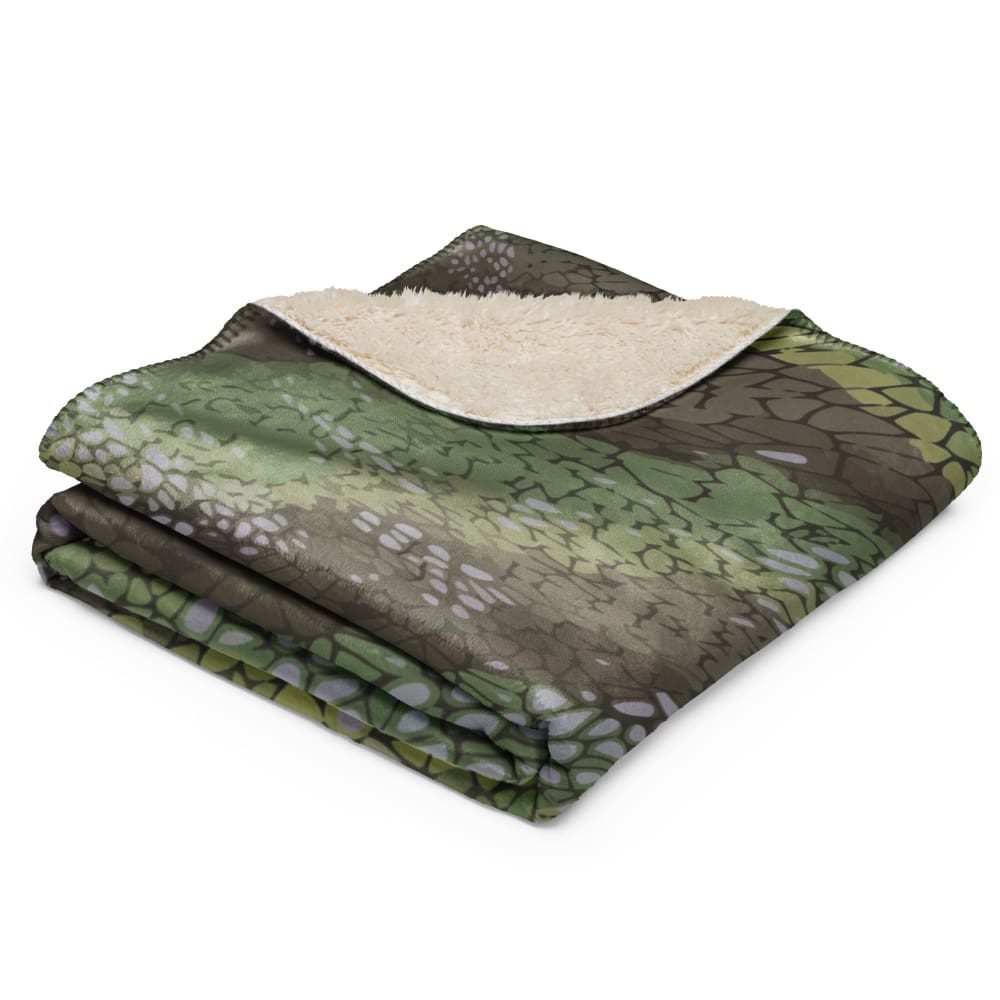 Dragon Skin Green CAMO Sherpa blanket