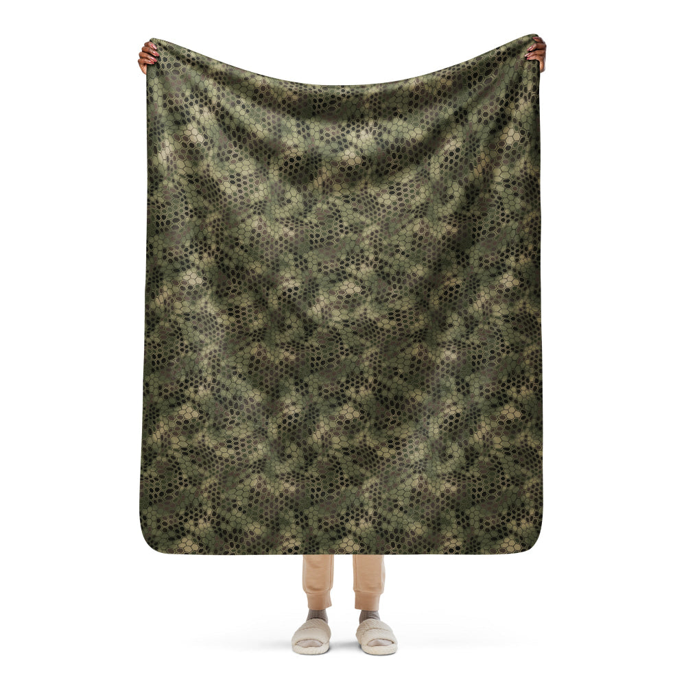 Dragon Skin Multi-terrain CAMO Sherpa blanket - 50″×60″ - Blanket